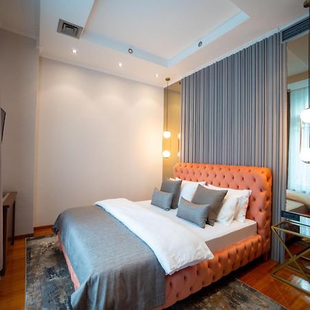 Natali Luxury Suites Belgrado Buitenkant foto