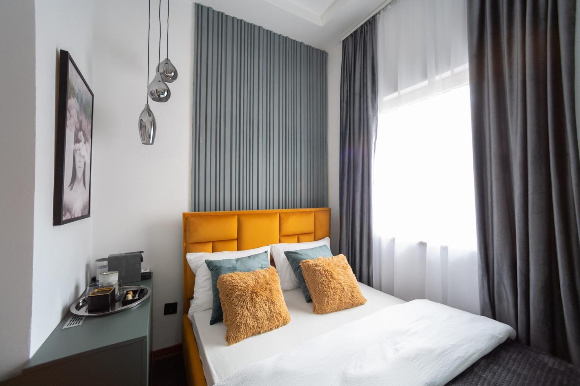 Natali Luxury Suites Belgrado Kamer foto